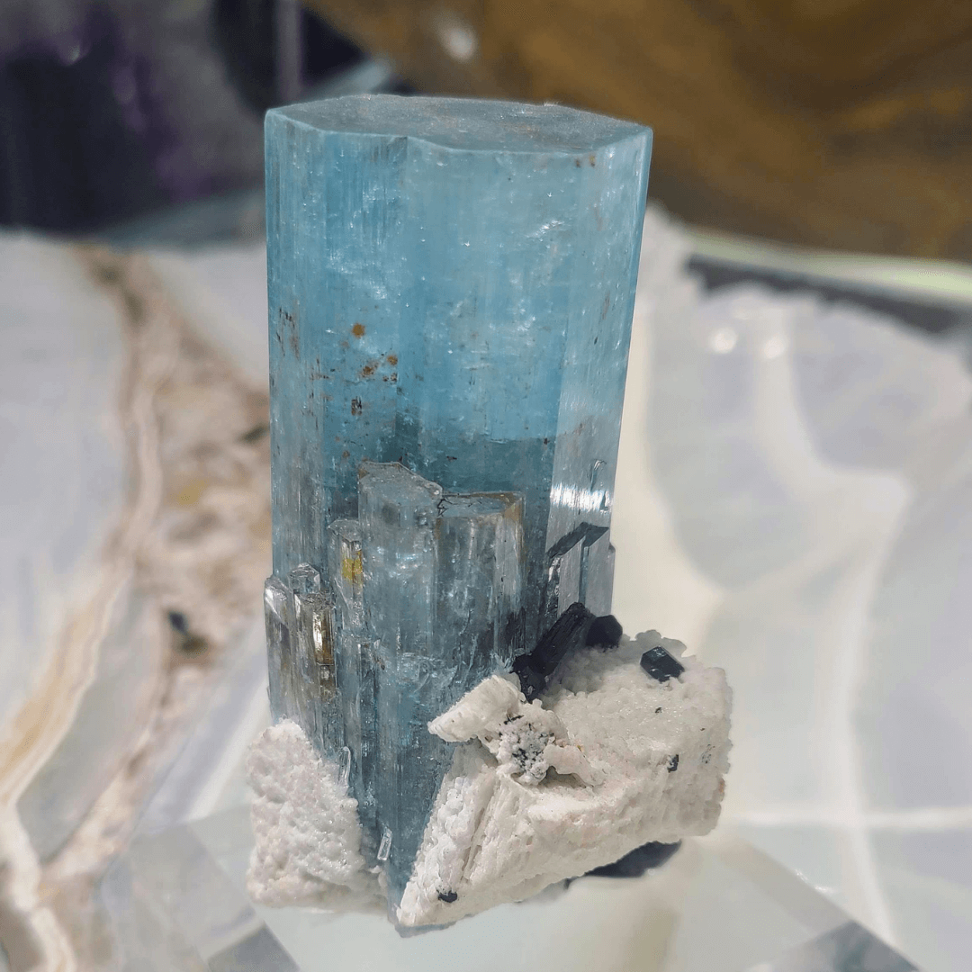 Large natural aquamarine crystal