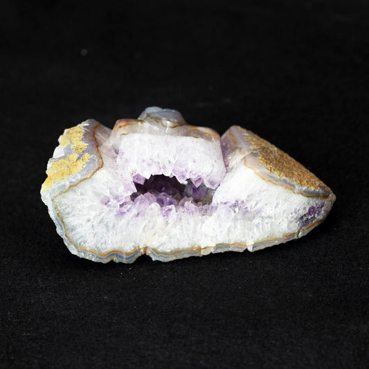 Agate Skull Carving - Park City Jewelers