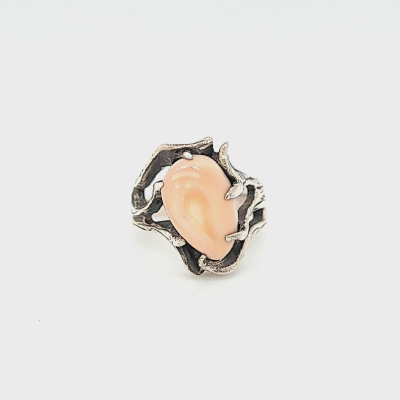 Elk Free Form Tooth Ivory Ring