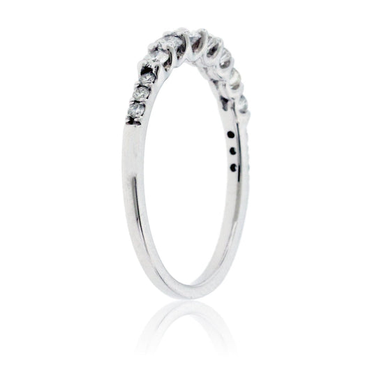 Graduating Large to Small Diamond Band - Park City Jewelers