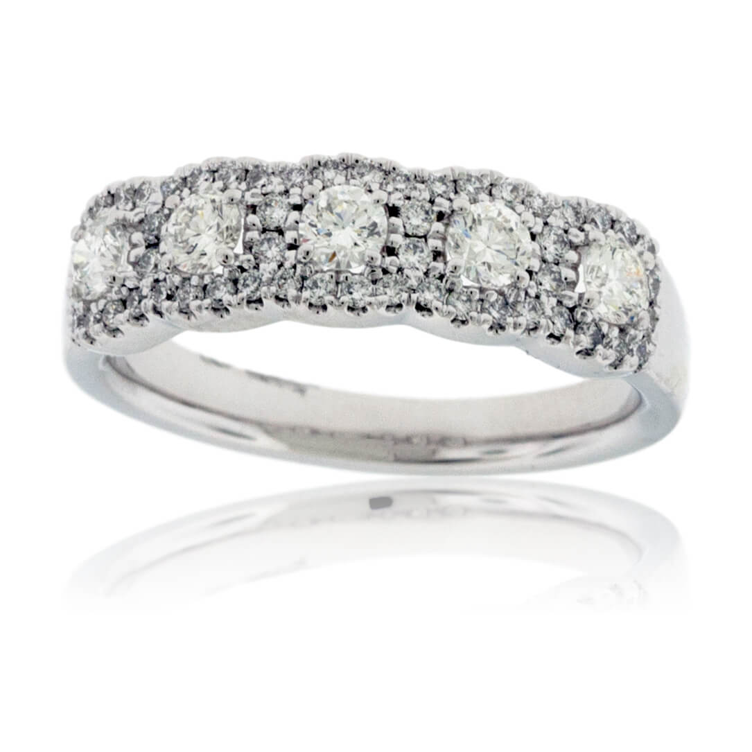 Round Diamond & Diamond Halo Style Band - Park City Jewelers