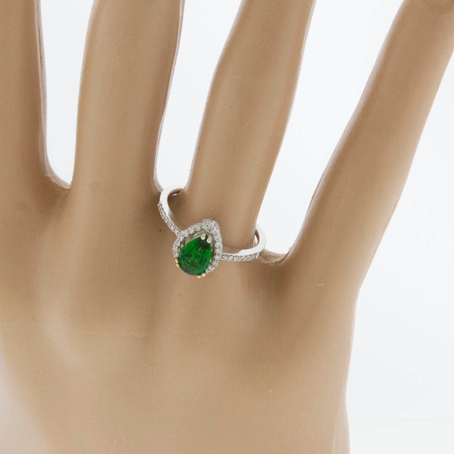 Tsavorite Garnet and Diamond Ring - Park City Jewelers