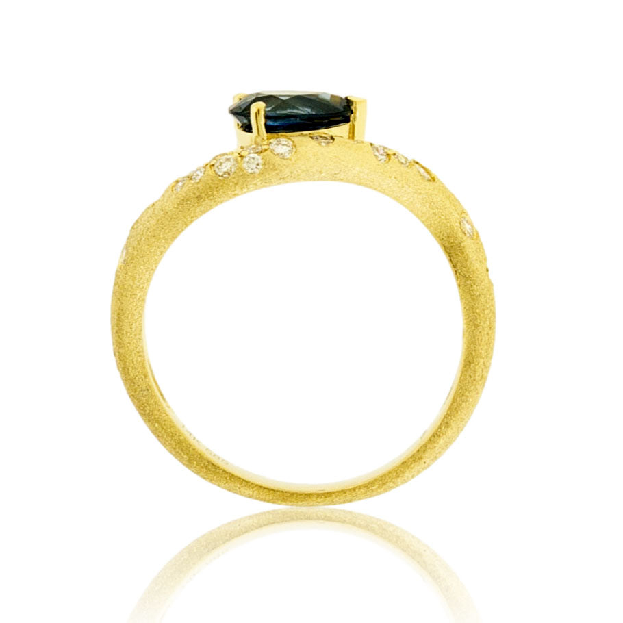 Montana Sapphire and Diamond Confetti Style Ring