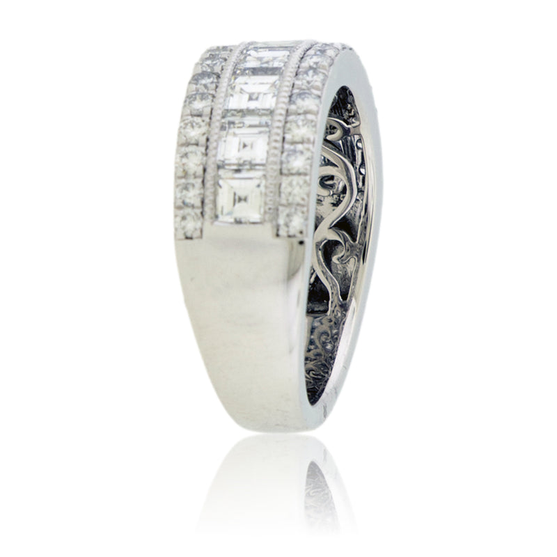 Square Diamond and Round Diamond Ring