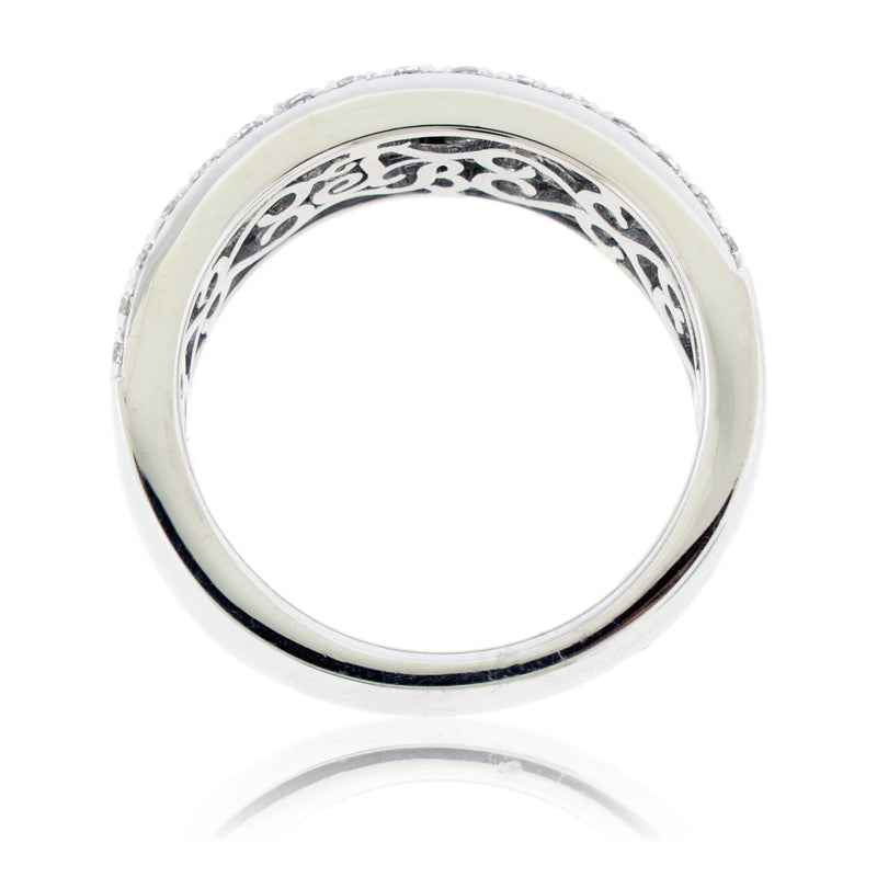 Square Diamond and Round Diamond Ring