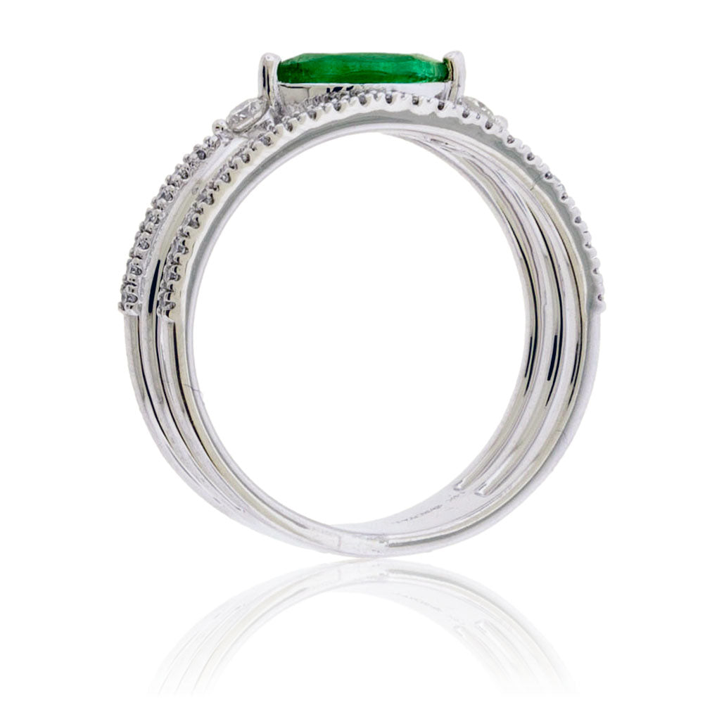 14KW Diamond & Emerald Ring