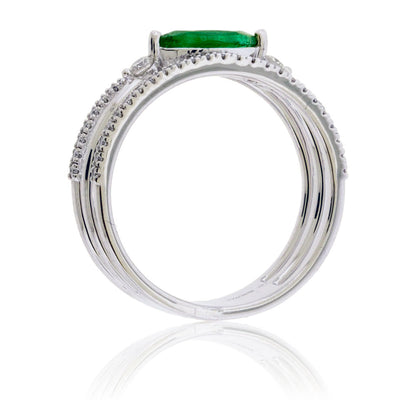 14KW Diamond & Emerald Ring