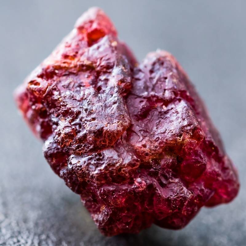 Spinel crystal