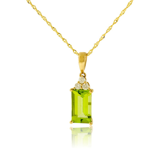 Diamond Peridot Pendant with Chain - Park City Jewelers