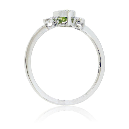 Diamond & Peridot Ring - Park City Jewelers