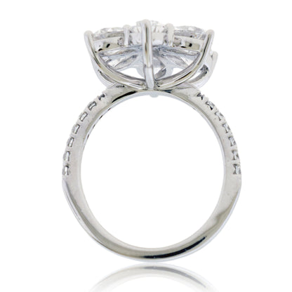 Lab Grown Diamond Snowflake Ring - Park City Jewelers