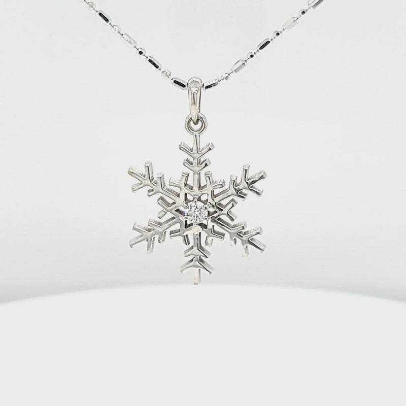 Solitaire Diamond Snowflake Pendant