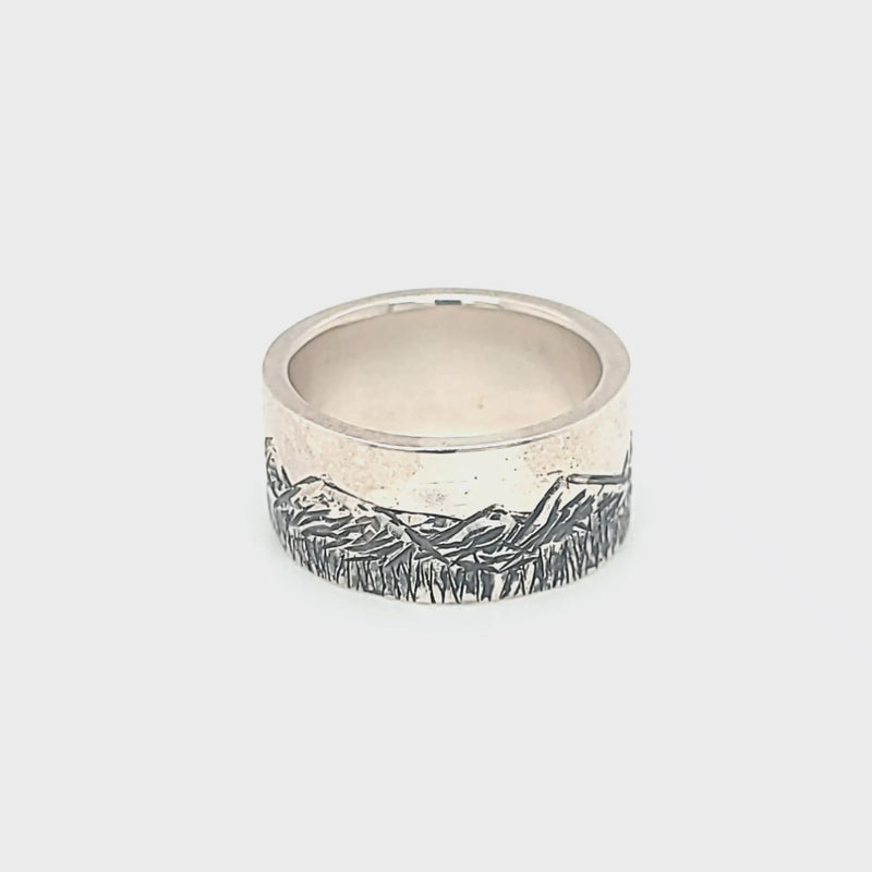 Snowcapped Mountain Etching Ring