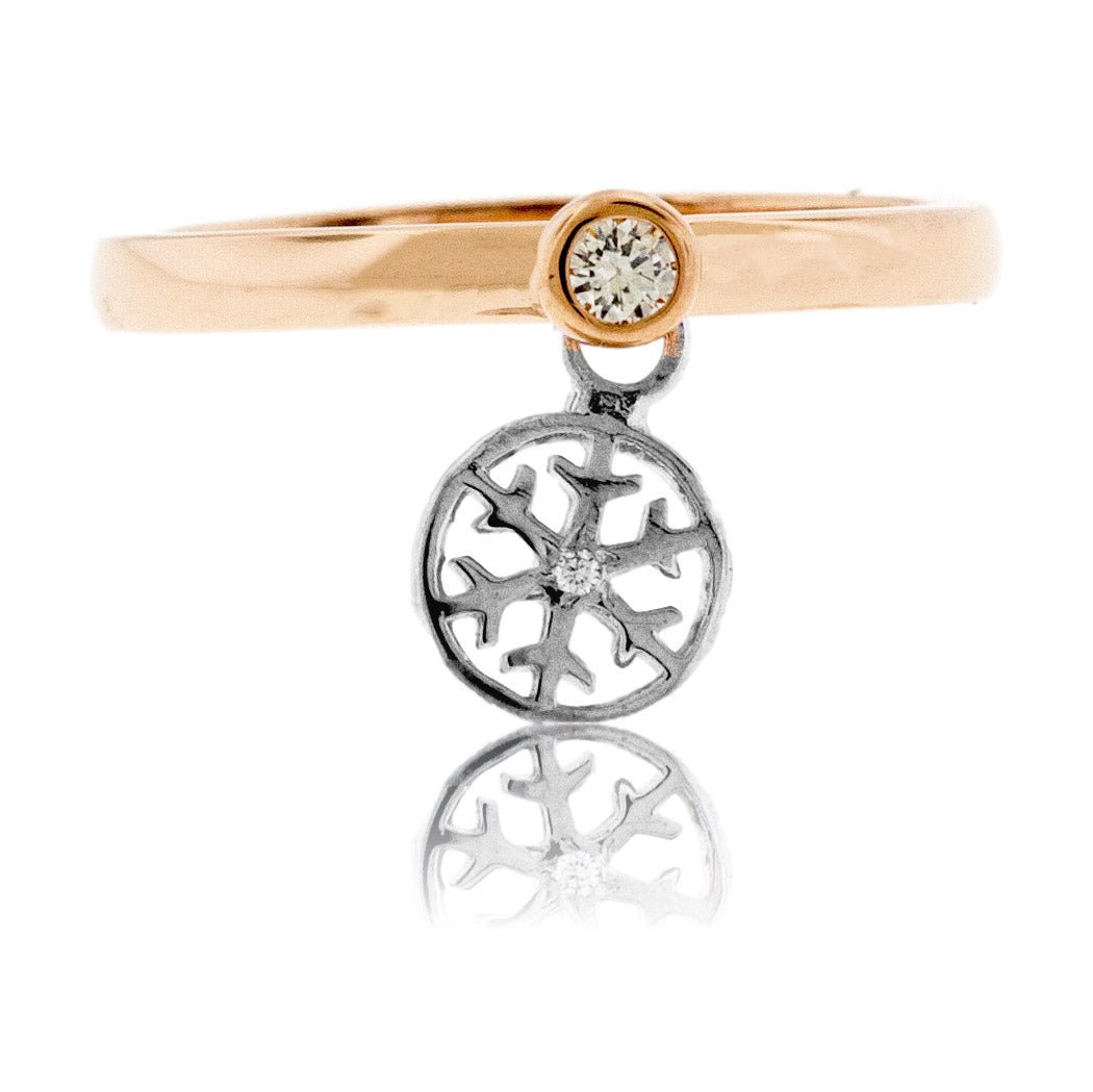 Charm Style Ring with Snowflake Charm - Park City Jewelers
