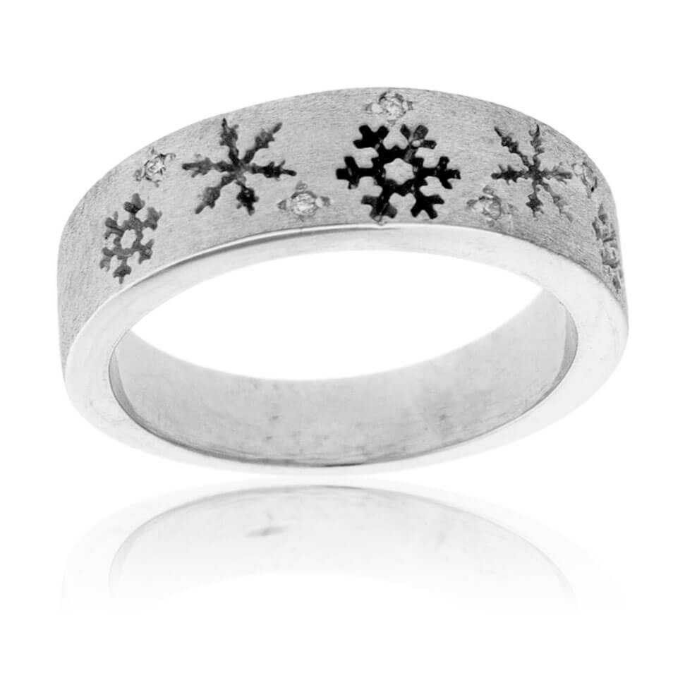 Diamond Accented Snowflake Flurry Style Band - Park City Jewelers