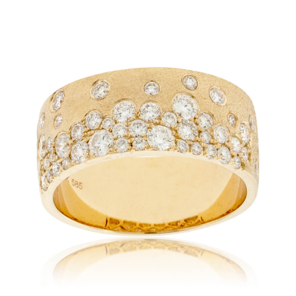 Diamond set in gold Clearance