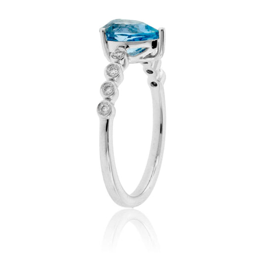 Pear Aquamarine and Diamond Lined Ring - Park City Jewelers