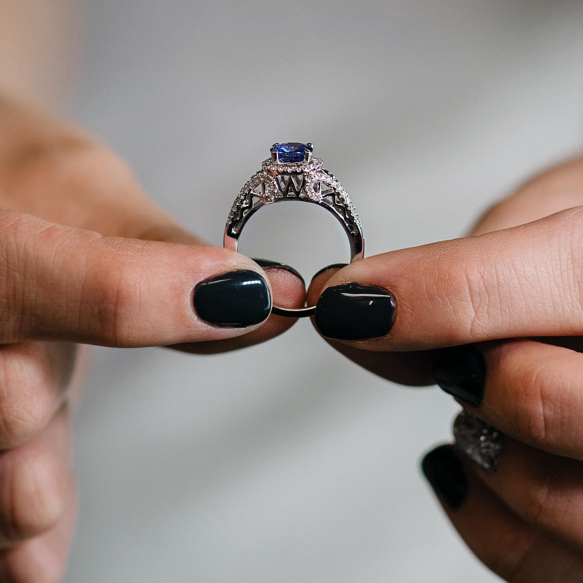Round Blue Sapphire and Diamond Halo Ring - Park City Jewelers
