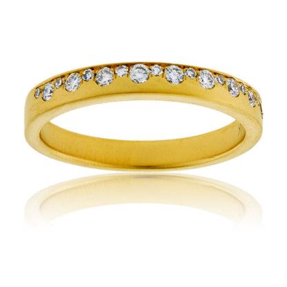 Round Diamond Gold Satin Finish Flush Set Ring - Park City Jewelers