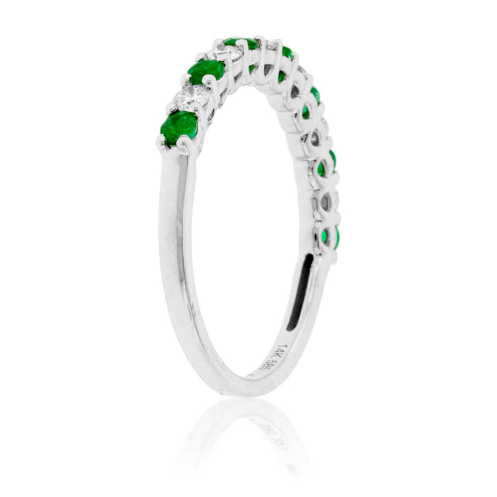 Round Emerald & Alternating Diamond Ring - Park City Jewelers
