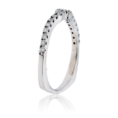 Simply Classic Round Diamond Engagement Ring - Park City Jewelers